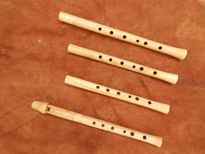 Flûte buis accordable en Ré, 4 corps : Fa, Mib, Ré et Do